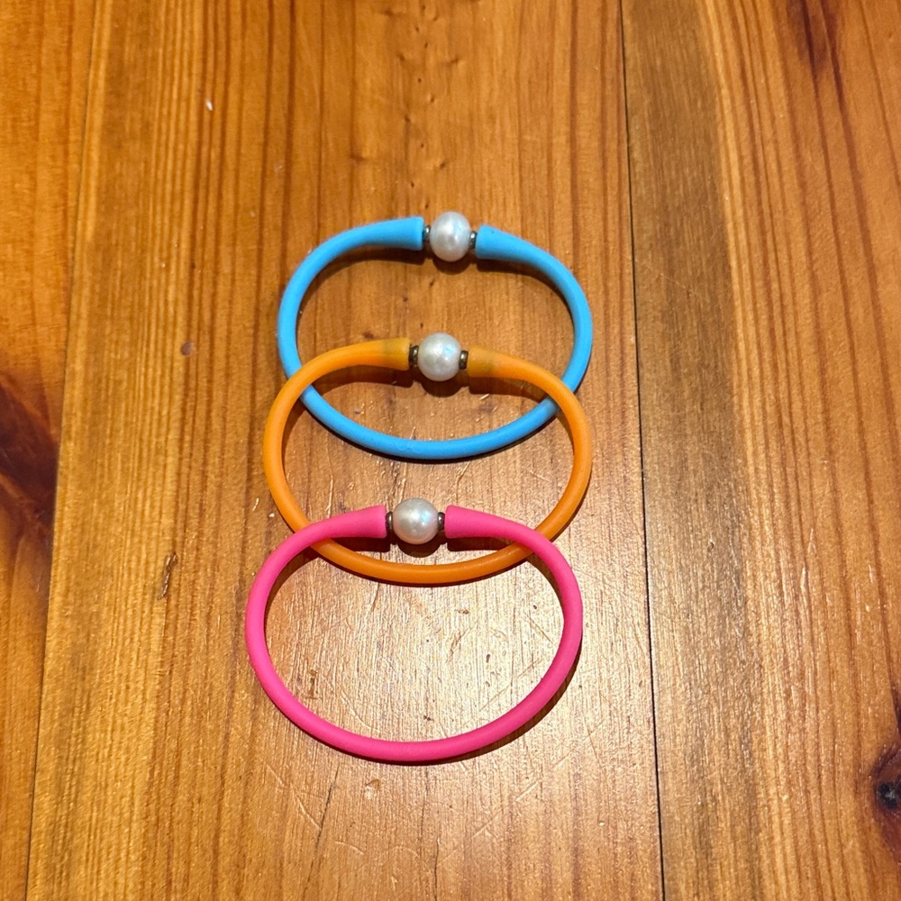 Vibrant Pearl Accent Bracelet Trio